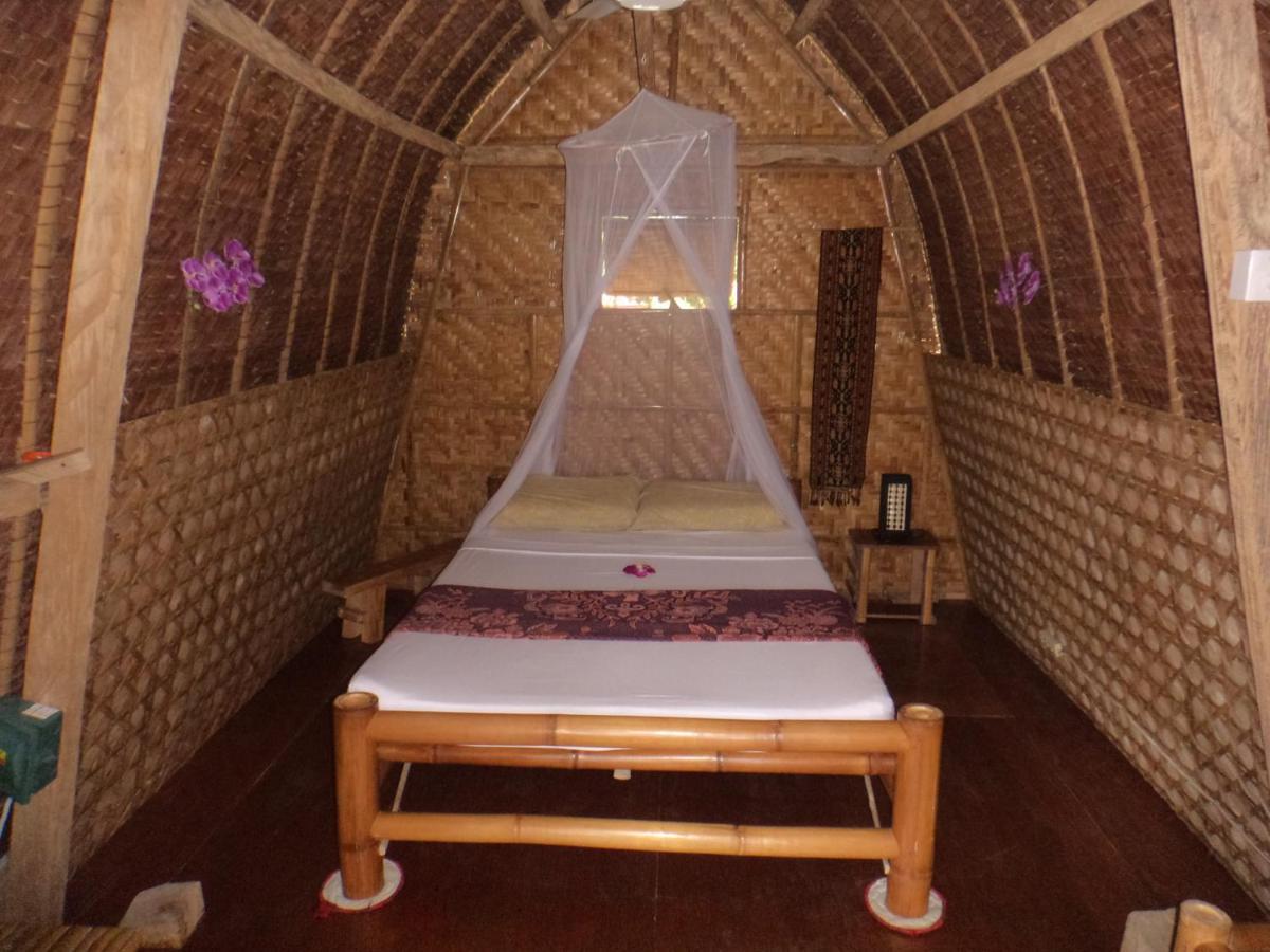 Alumbung Cottages Panglao Ruang foto